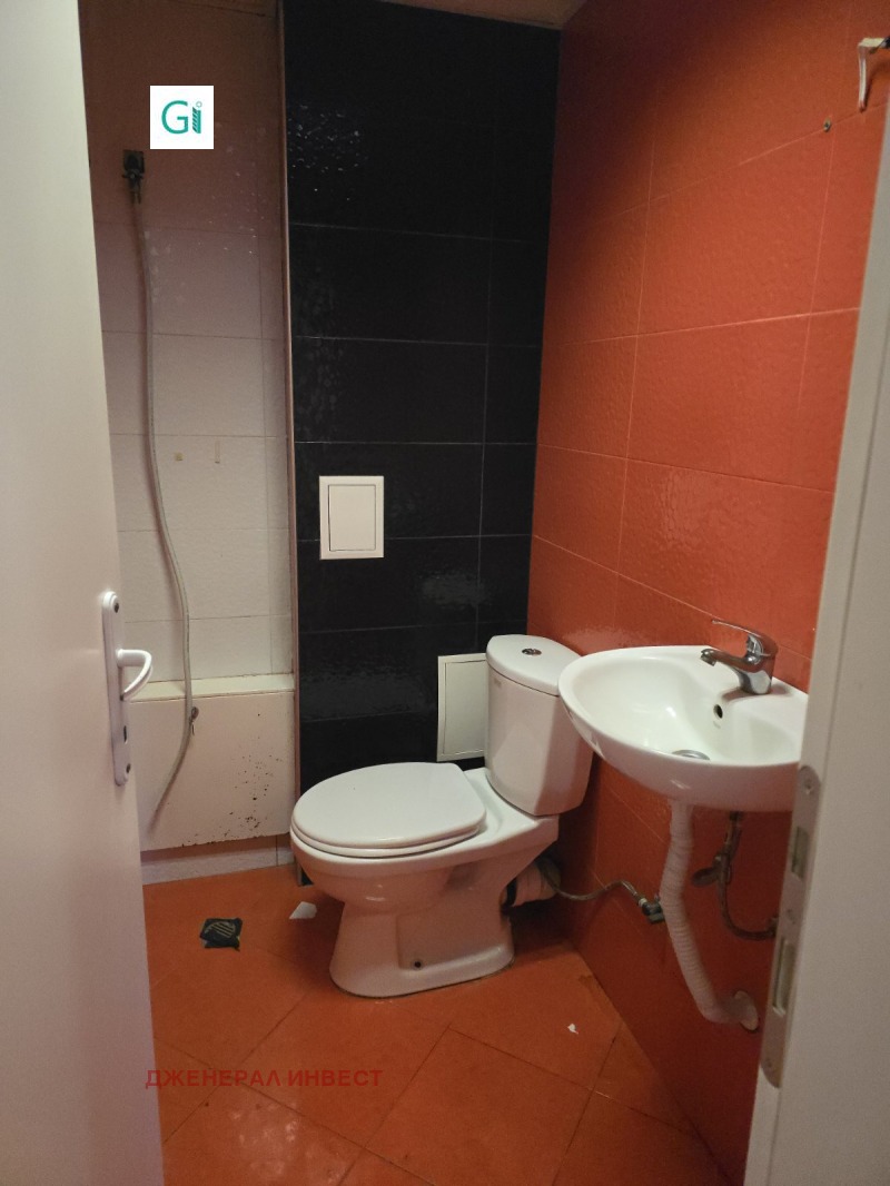 Дава под наем ОФИС, гр. Благоевград, Освобождение, снимка 7 - Офиси - 53282699