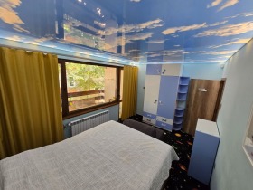 ����� ���� ��� ���� 3-�����,���� �����, ������>