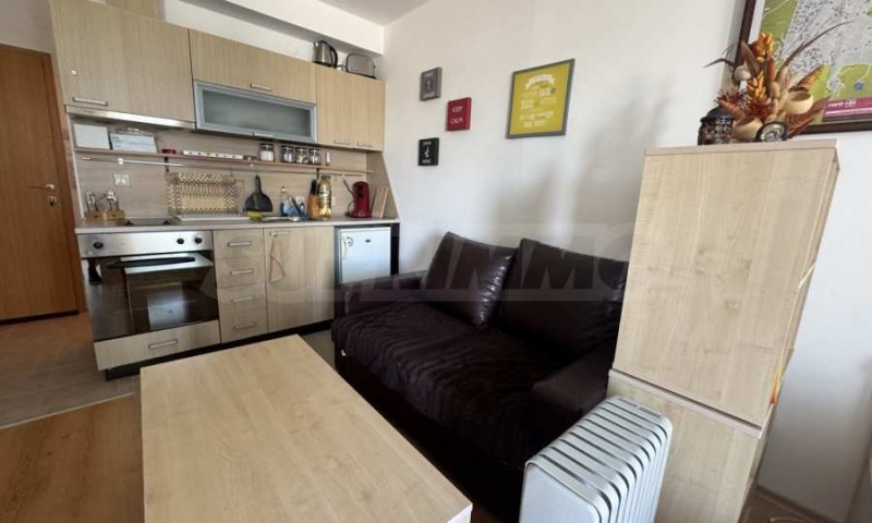 Дава под нем  1-стаен, област Благоевград, гр. Разлог •  300 € • ID 84958245 — holmes.bg - [1] 