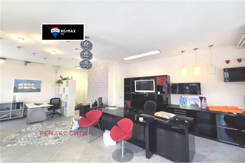 Te huur  Winkel Sofia , Manastirski livadi , 56 m² | 94350692