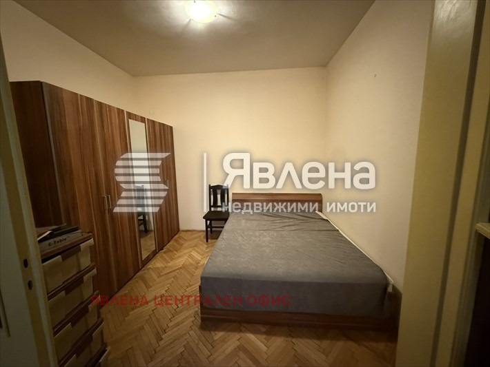 Дава под наем 2-СТАЕН, гр. София, Център, снимка 2 - Апартаменти - 53276922