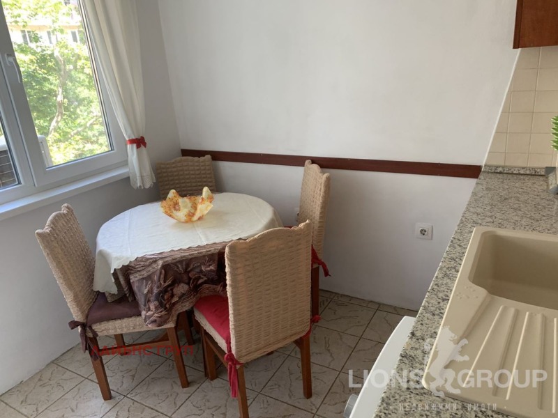 Издаје се  2 спаваће собе Варна , Базар Левски , 78 м2 | 64674358 - слика [4]