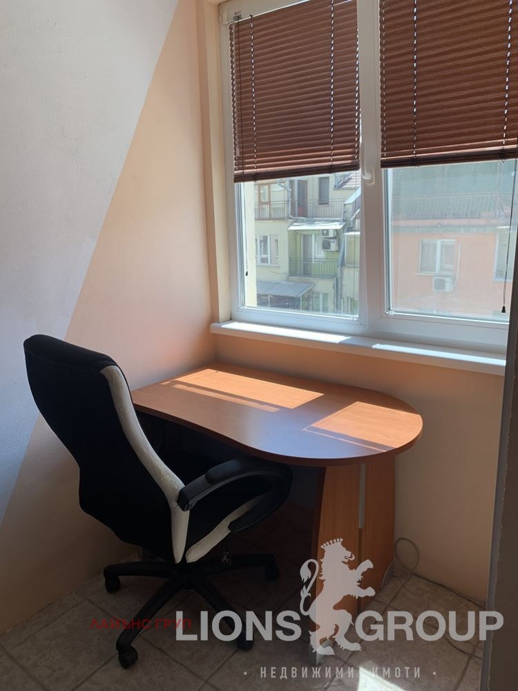 Издаје се  2 спаваће собе Варна , Базар Левски , 78 м2 | 64674358 - слика [2]