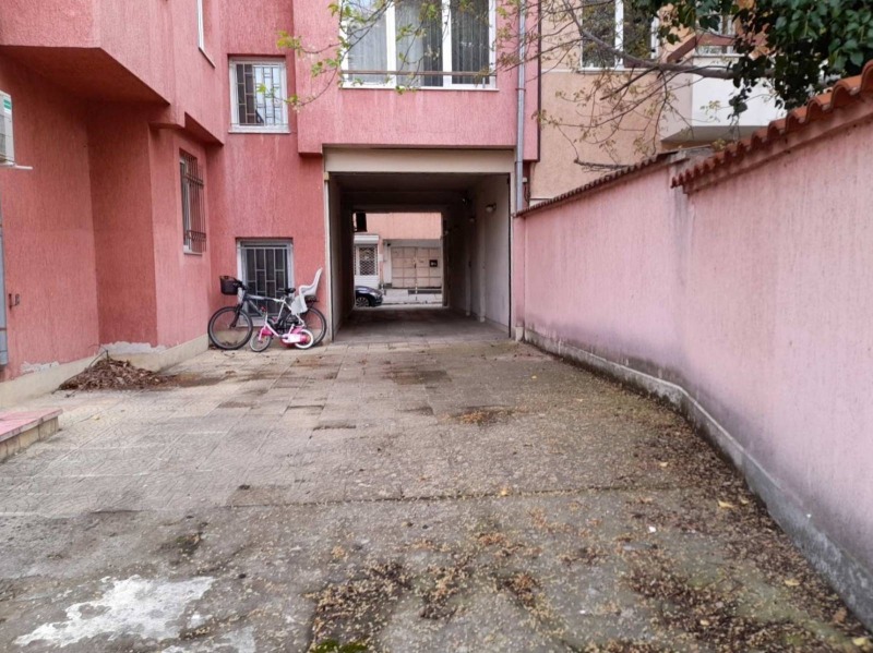 Vuokrattavana  Autotalli Sofia , Oborište , 19 neliömetriä | 43170455 - kuva [4]
