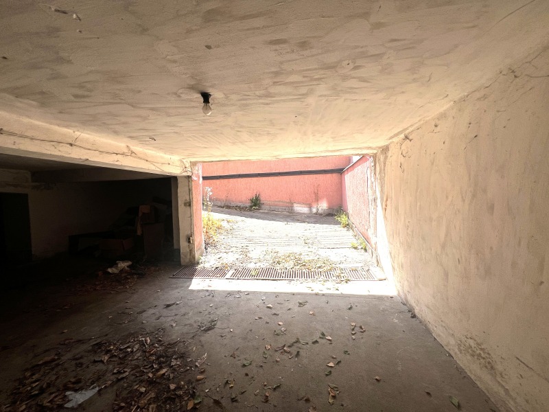 Kiadó  Garázs Sofia , Oborishte , 19 négyzetméter | 43170455 - kép [5]