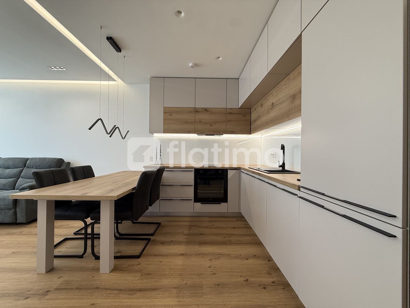 Дава под наем 2-СТАЕН, гр. София, Дружба 2, снимка 3 - Апартаменти - 53857776