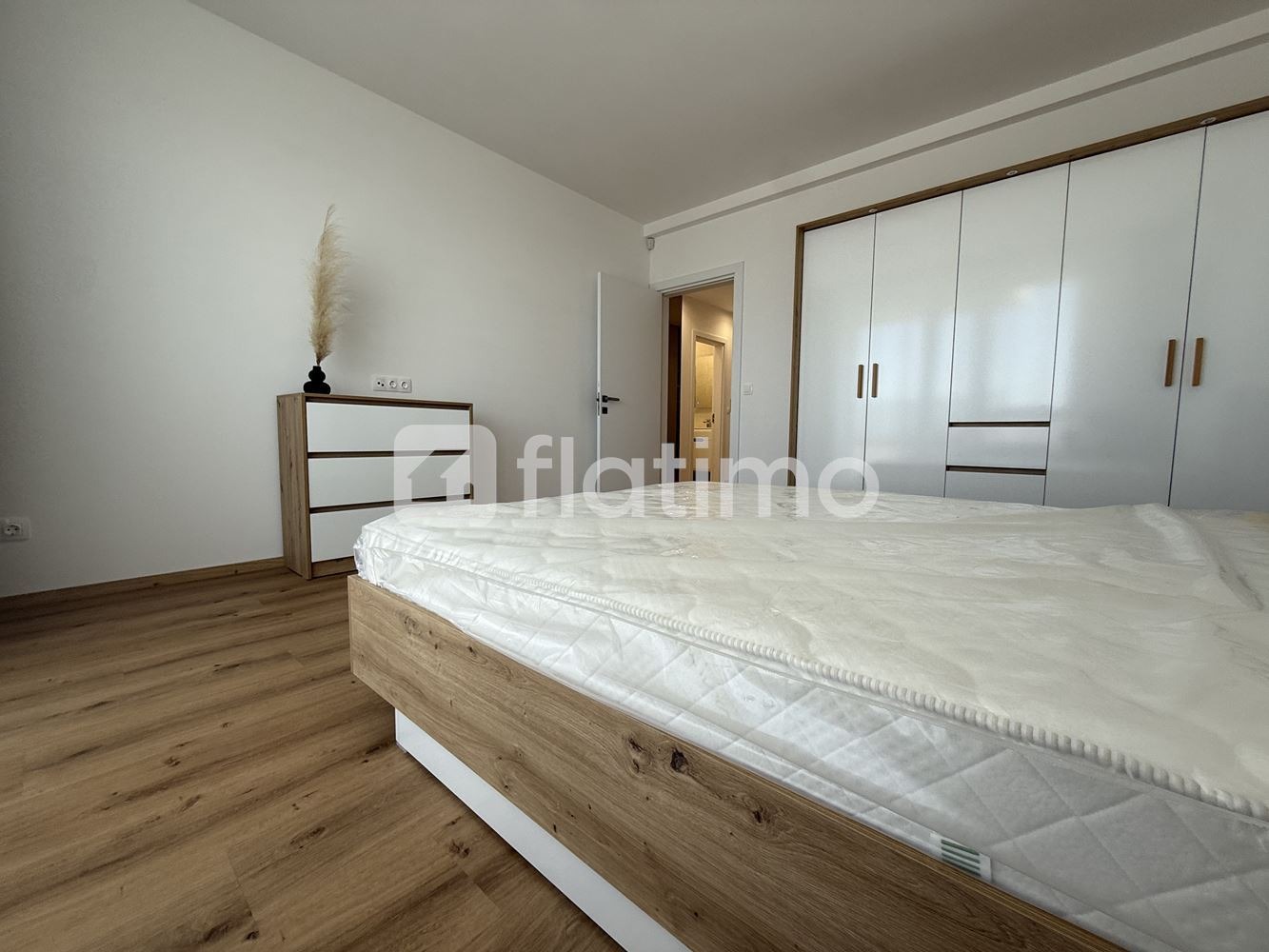 Дава под наем 2-СТАЕН, гр. София, Дружба 2, снимка 9 - Апартаменти - 53857776