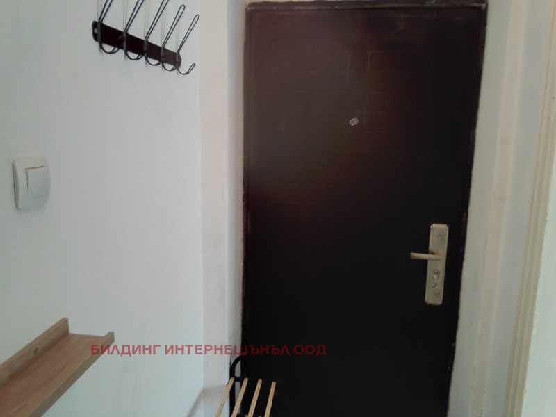 Дава под наем  1-стаен град Велико Търново , Център , 36 кв.м | 24488098 - изображение [12]