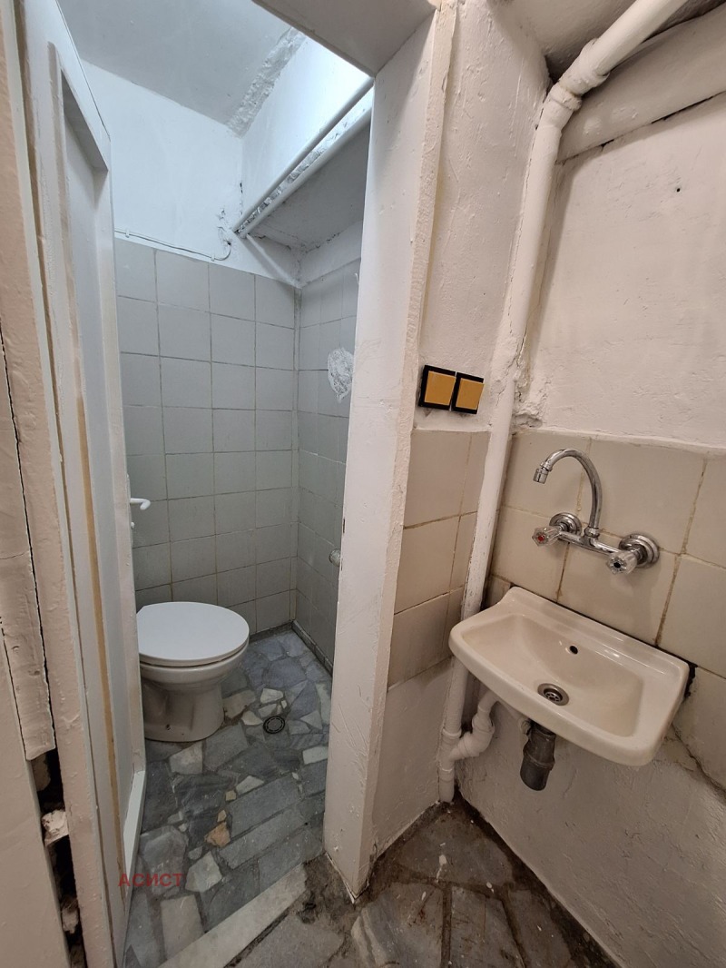 Дава под наем СКЛАД, гр. София, Медицинска академия, снимка 5 - Складове - 52621981