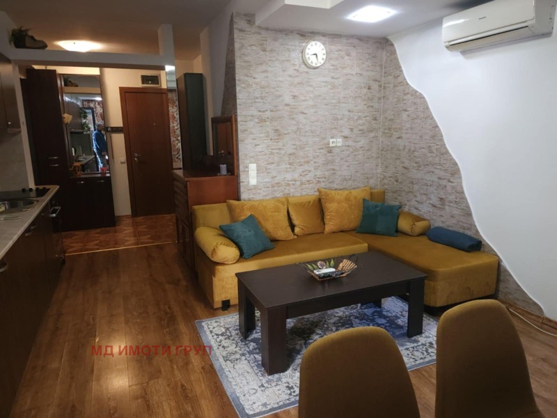 Под наем 2-СТАЕН, град Пловдив, Център • 520 € / 1017.03 лв. • 70983650 1