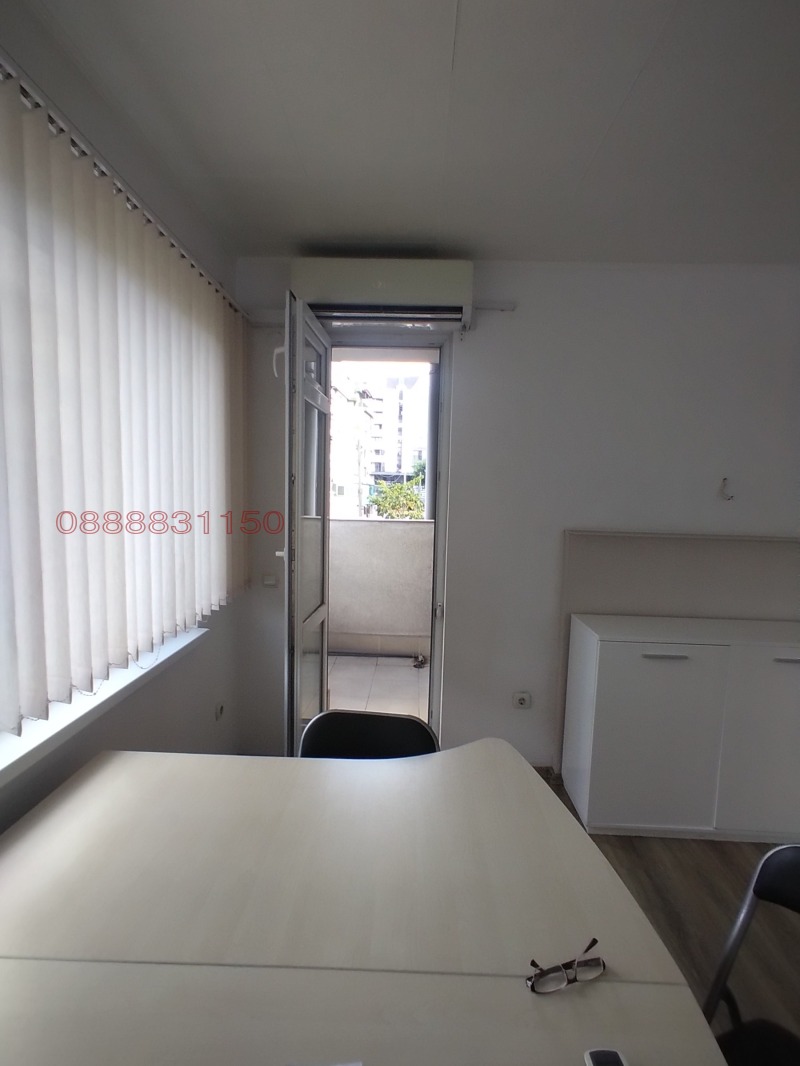 Дава под наем 1-СТАЕН, гр. София, Оборище, снимка 4 - Апартаменти - 53161520