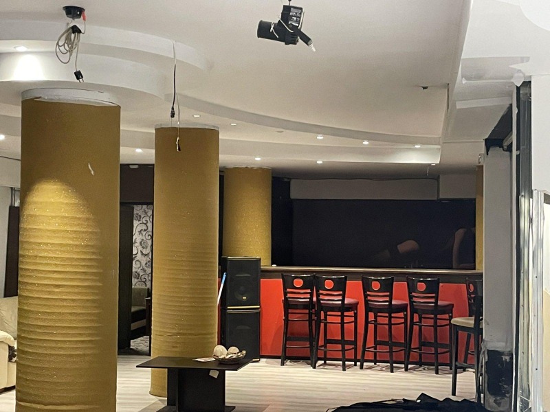 Til leie  Bar; Kaffebar Plovdiv , Karsjijaka , 180 kvm | 36122129