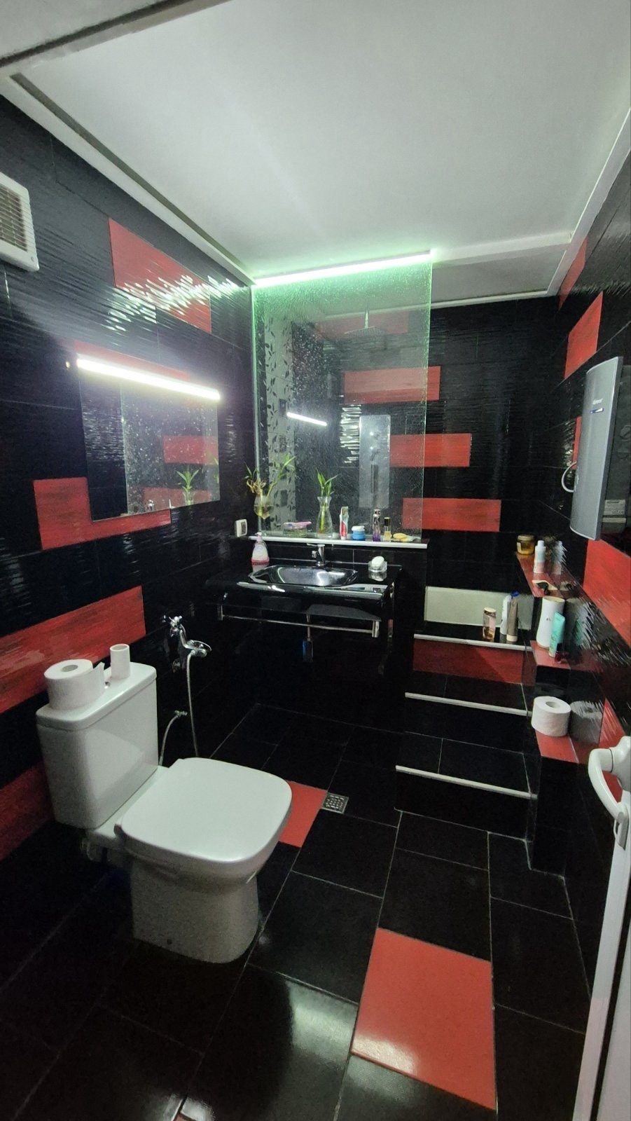 Дава под наем 2-СТАЕН, гр. София, Разсадника, снимка 9 - Апартаменти - 53633737