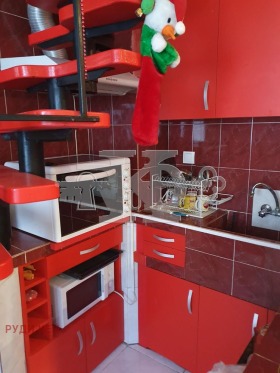 1 makuuhuone Okražna bolnitsa-Generali, Varna