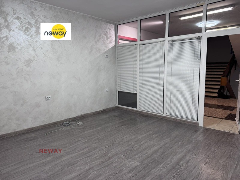 Дава под наем ОФИС, гр. Плевен, Идеален център, снимка 4 - Офиси - 53018933