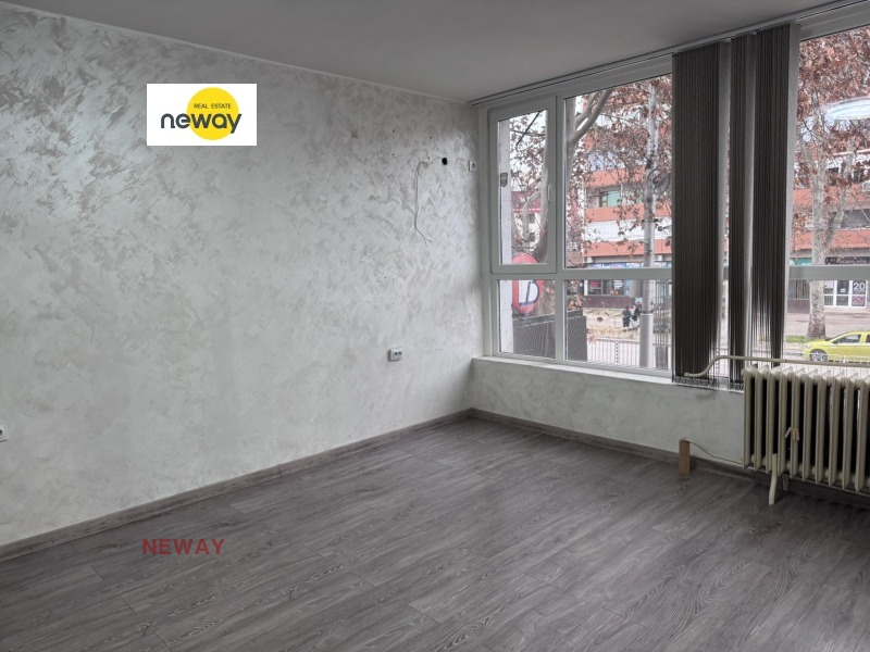 Дава под наем ОФИС, гр. Плевен, Идеален център, снимка 6 - Офиси - 53018933