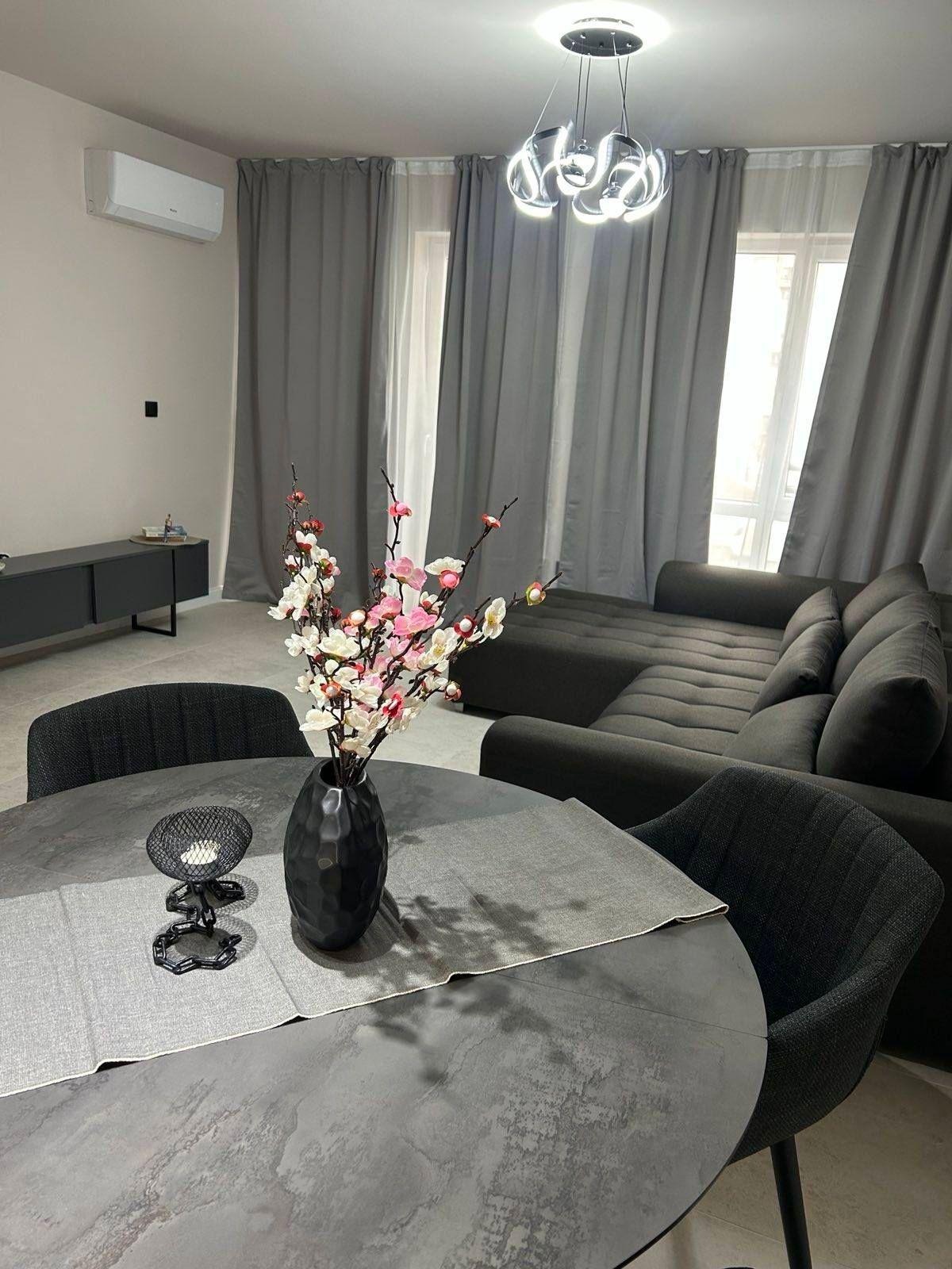 Дава под наем 2-СТАЕН, гр. Варна, Възраждане 1, снимка 2 - Апартаменти - 53945026