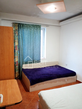 1 chambre Zona B-19, Sofia 2