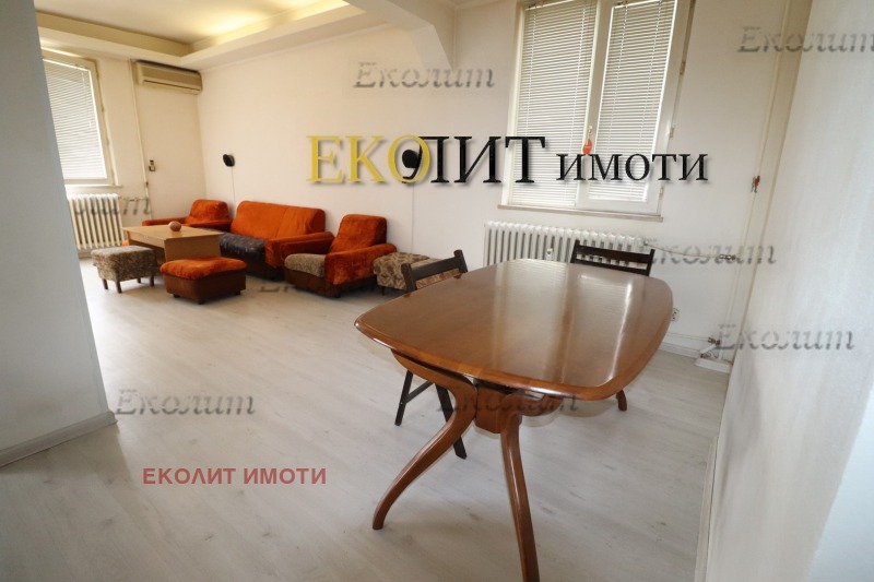 A louer  1 chambre Sofia , Meditsinska akademiya , 83 m² | 86769906