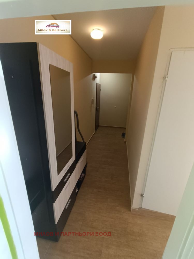 Vuokrattavana  1 makuuhuone Sofia , Mladost 1 , 65 neliömetriä | 50954494 - kuva [8]