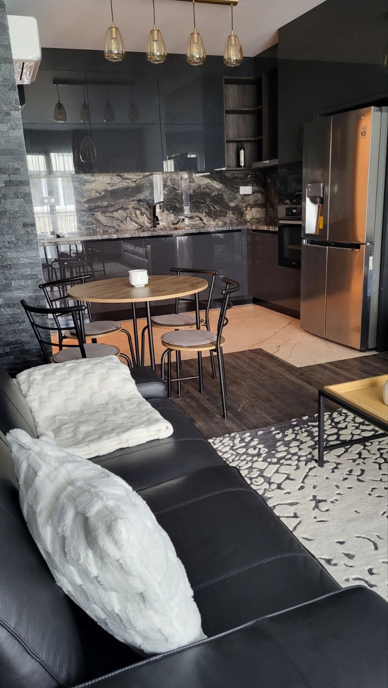 De inchiriat  2 dormitoare Sofia , Țentâr , 80 mp | 34543273 - imagine [9]