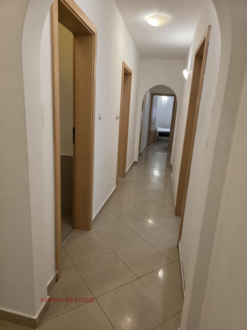 K pronájmu  3 ložnice Sofia , Iztok , 140 m2 | 99157808 - obraz [16]