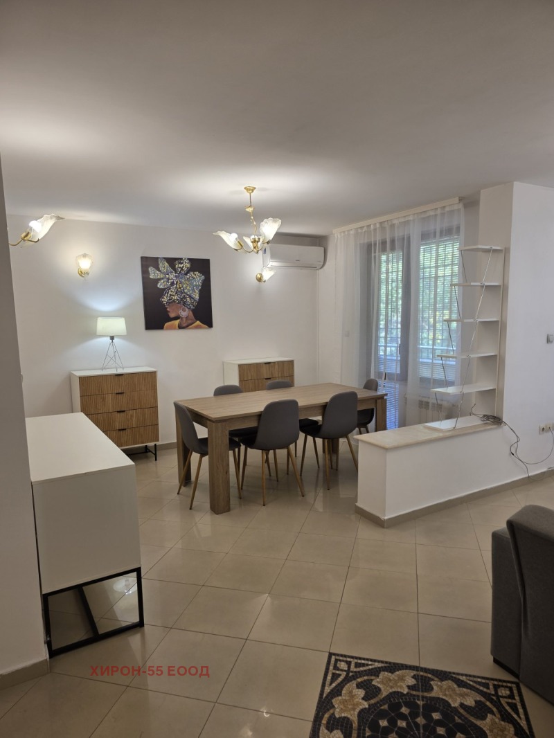 K pronájmu  3 ložnice Sofia , Iztok , 140 m2 | 99157808 - obraz [2]