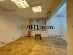 Til leje Kontor