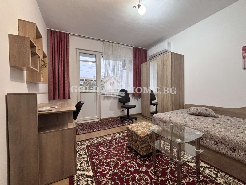 For Rent  3 bedroom Plovdiv , Karshiyaka , 90 sq.m | 64356404