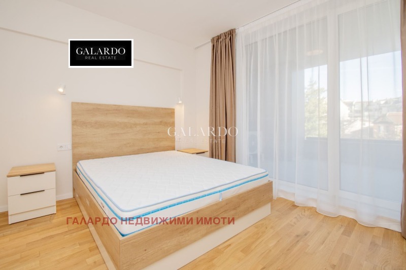 K pronájmu  2 ložnice Sofia , Centar , 136 m2 | 68331230 - obraz [10]