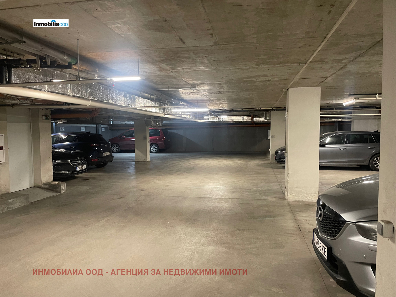 Дава под наем ГАРАЖ, ПАРКОМЯСТО, гр. София, Център, снимка 5 - Гаражи и паркоместа - 55573288