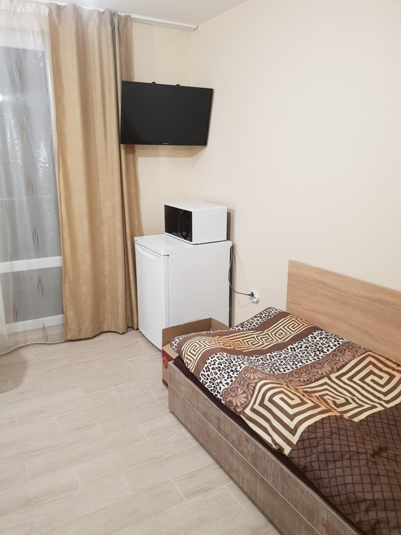 Дава под нем  1-стаен, град Пловдив, Съдийски •  250 EUR • ID 34901630 — holmes.bg - [1] 