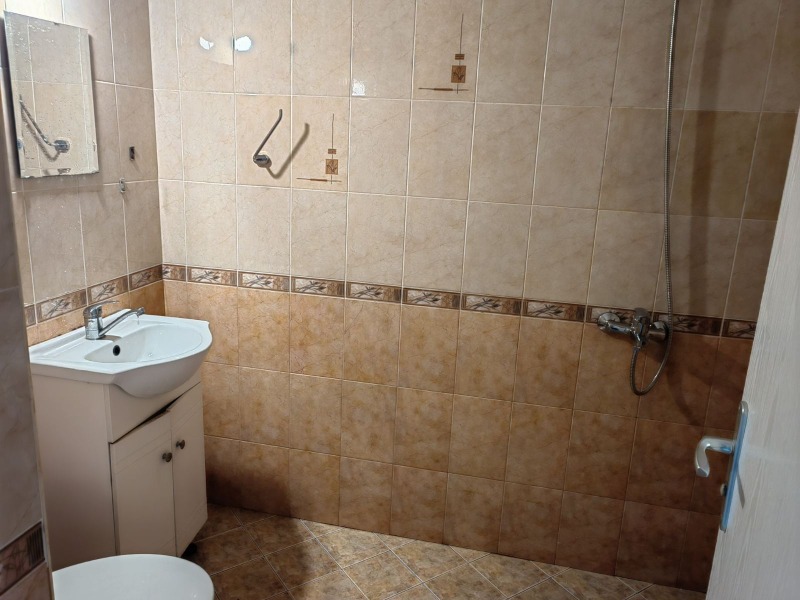 Zu vermieten  1 Schlafzimmer Sofia , Ljulin 3 , 60 qm | 73620828 - Bild [12]