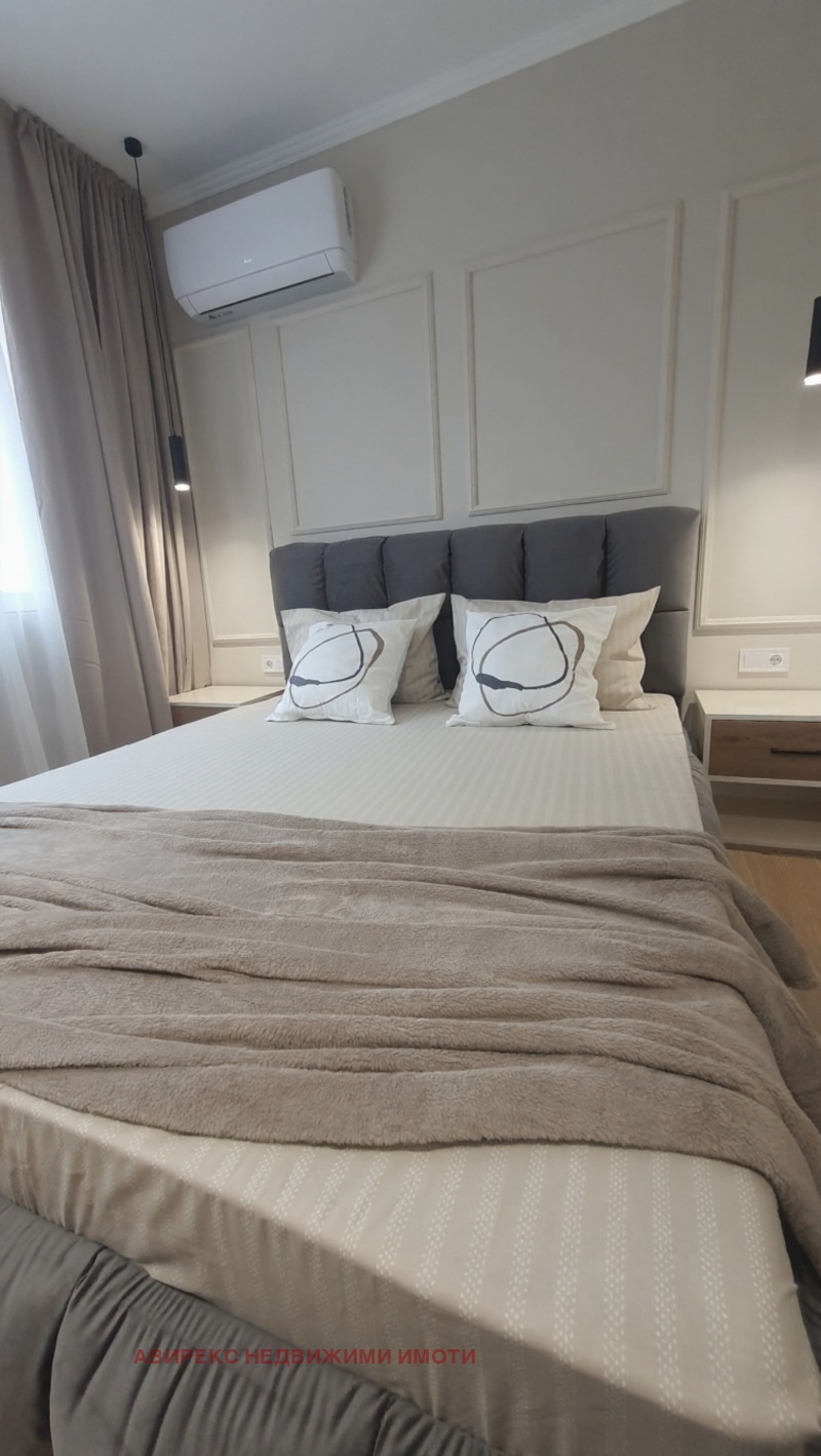 Дава под наем  2-стаен град Пловдив , Център , 75 кв.м | 32958009