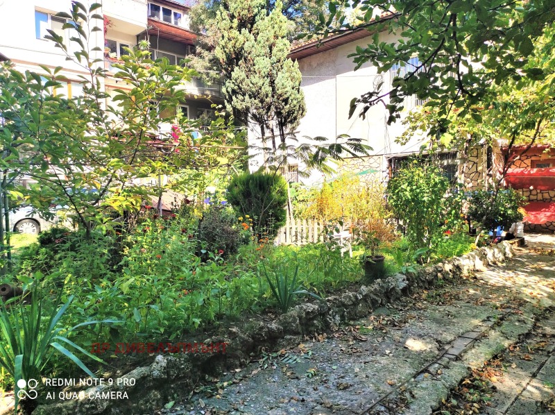 För uthyrning  Hus Golv Sofia , Geo Milev , 60 kvm | 26710907 - bild [16]