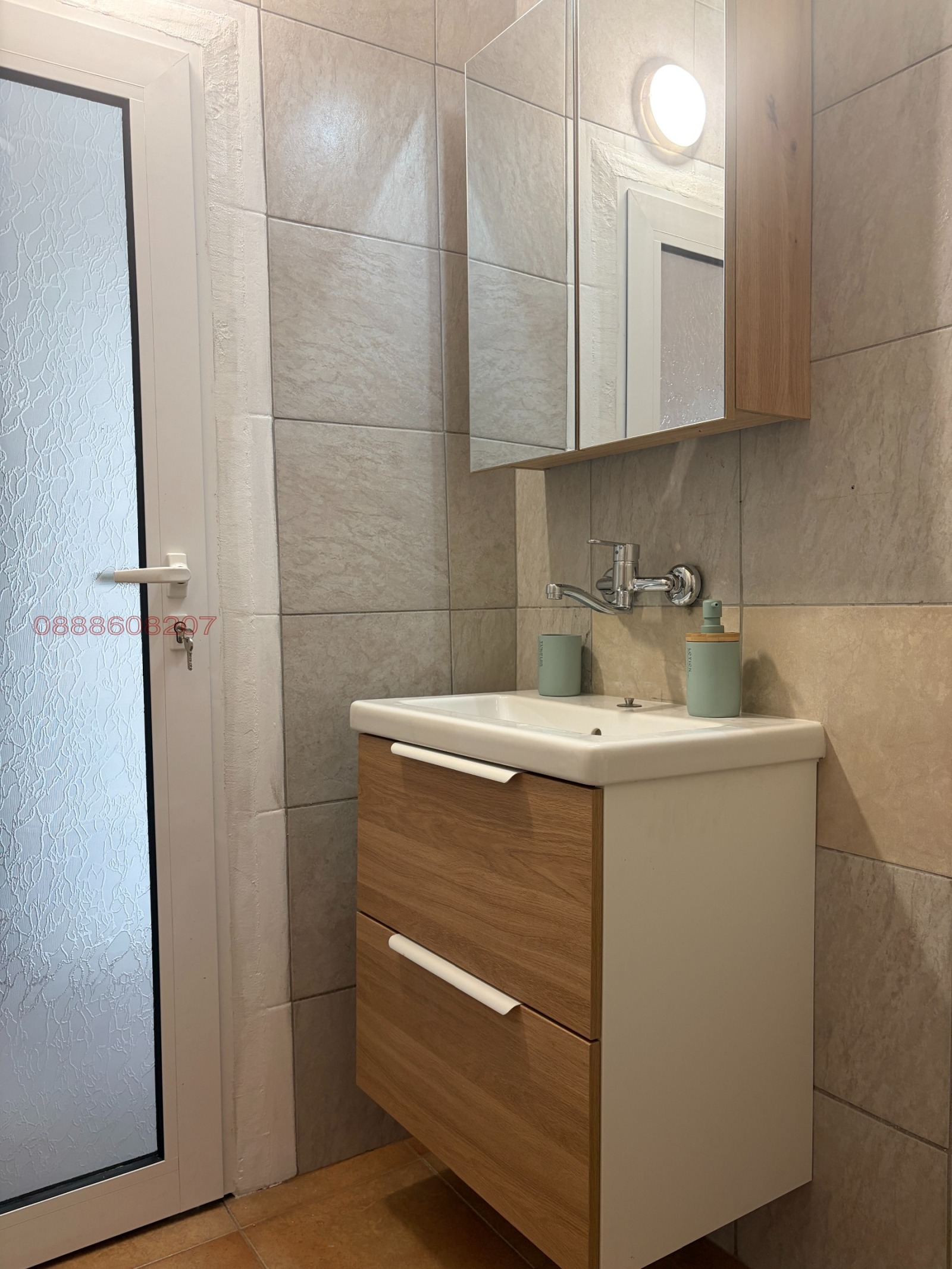 Дава под наем 2-СТАЕН, гр. София, Света Троица, снимка 11 - Апартаменти - 54208035