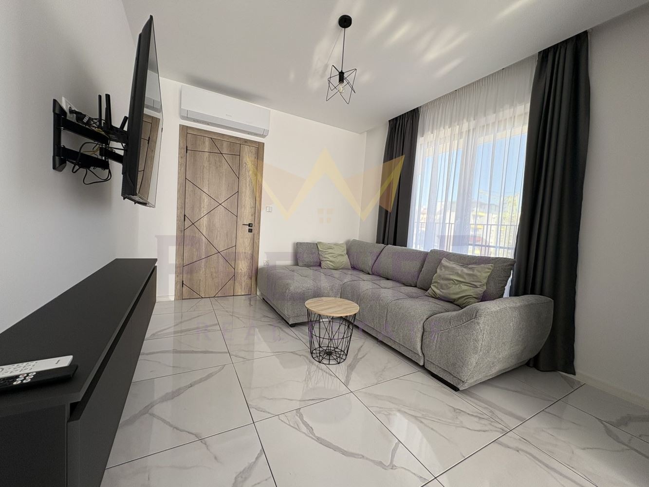 Дава под наем 3-СТАЕН, гр. Варна, м-т Пчелина, снимка 3 - Апартаменти - 54124252