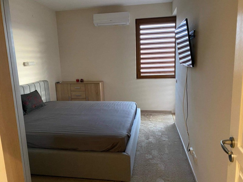 Издаје се  2 спаваће собе Пловдив , Каршијака , 90 м2 | 65749260 - слика [4]