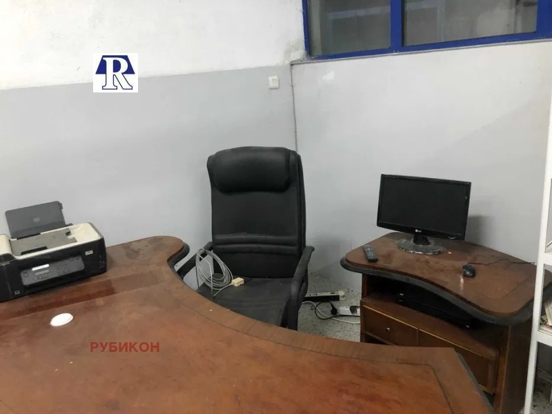 Kiralık  Endüstriyel bina Plovdiv , Industrialna zona - Sever , 1000 metrekare | 53791037 - görüntü [4]