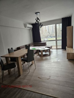 2 camere da letto Mladegki Halm, Plovdiv 2