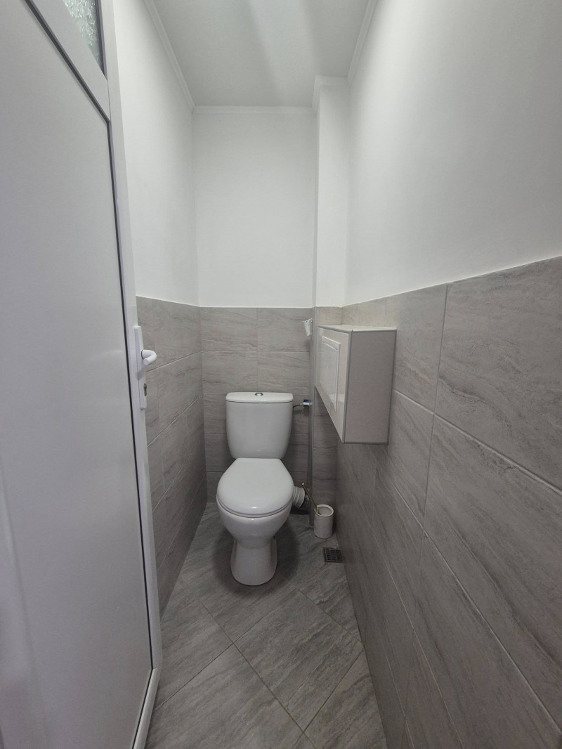 Дава под наем  2-стаен град Търговище , Вароша , 50 кв.м | 44700961 - изображение [7]