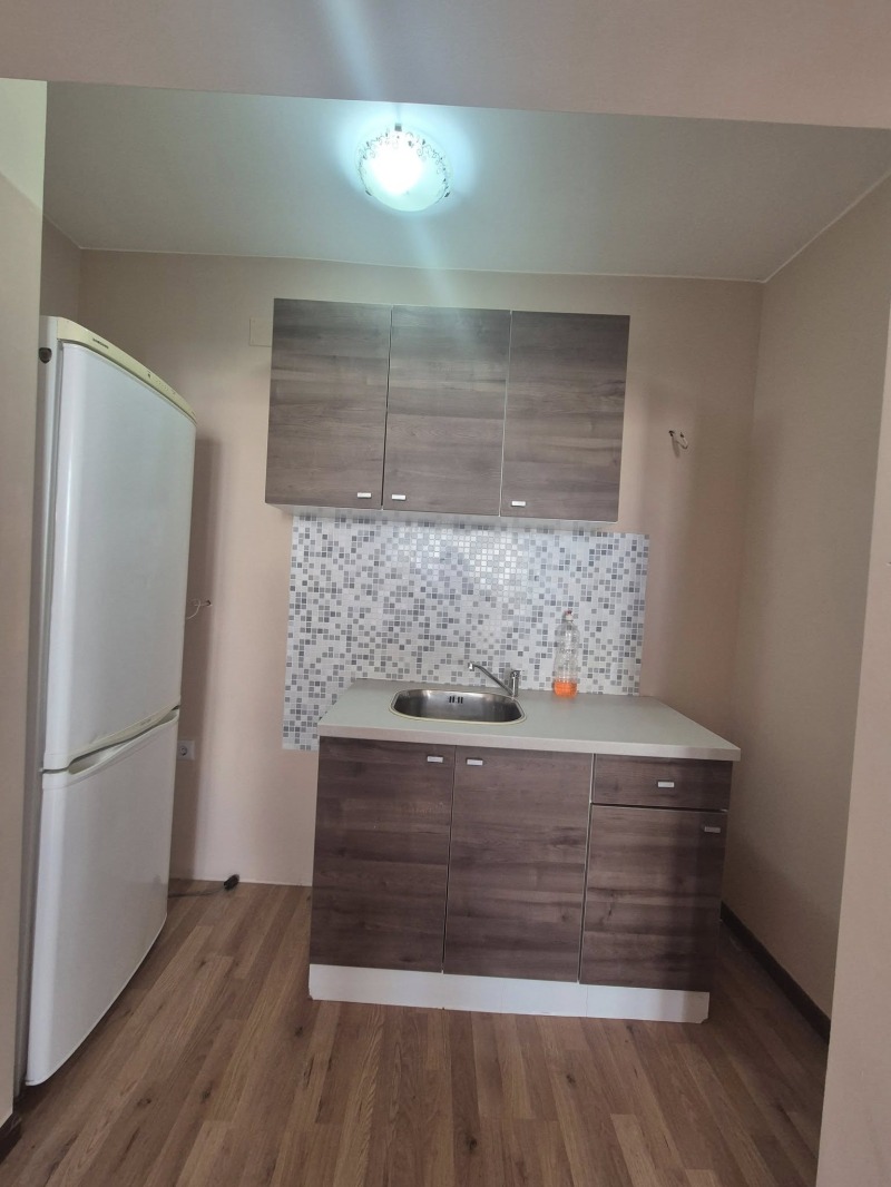 Дава под наем  2-стаен град Търговище , Вароша , 50 кв.м | 44700961 - изображение [4]