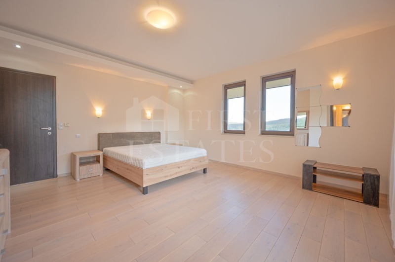 Til leje  Hus Sofia , Bistritsa , 407 kvm | 48279229 - billede [14]