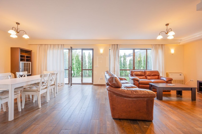 Til leje  Hus Sofia , Bistritsa , 407 kvm | 48279229