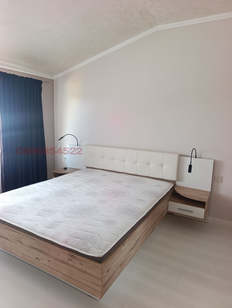 Дава под наем КЪЩА, гр. Карлово, област Пловдив, снимка 8 - Къщи - 53262387