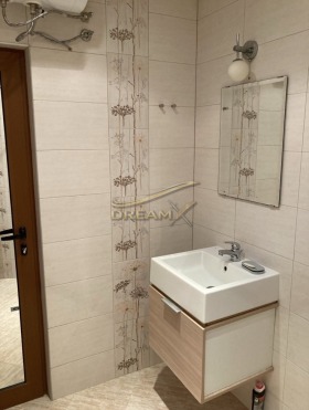 ���� ��� ���� 3-����� | Imot.bg � ����� ������ 8