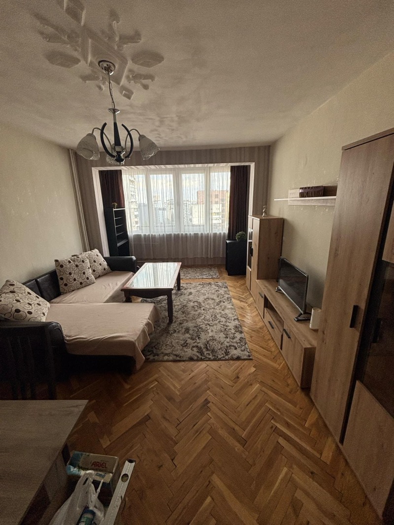 Til leje  1 soveværelse Sofia , Razsadnika , 75 kvm | 27999843 - billede [2]