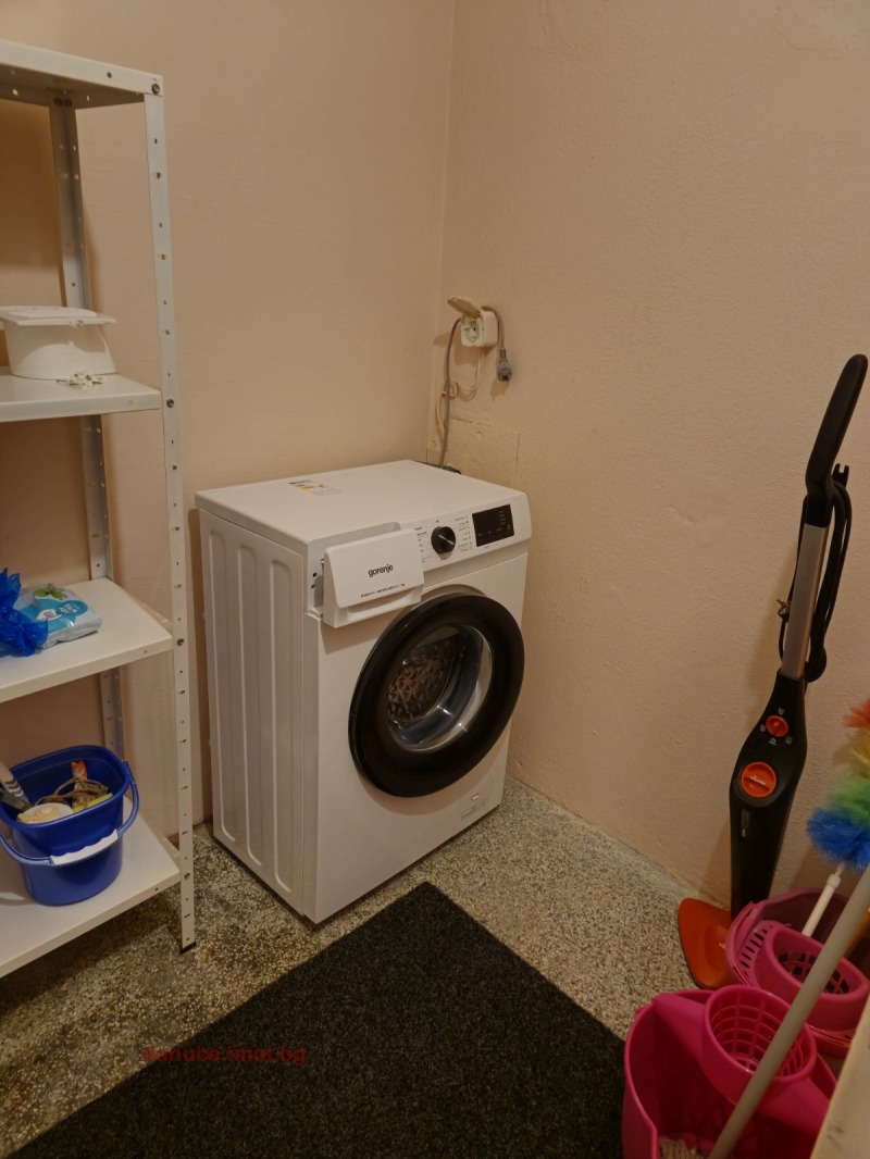 Zu vermieten  1 Schlafzimmer Ruse , Wazraschdane , 78 qm | 40073756 - Bild [12]