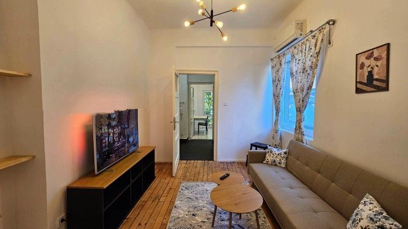 Дава под наем 2-СТАЕН, гр. София, Център, снимка 2 - Апартаменти - 53810188