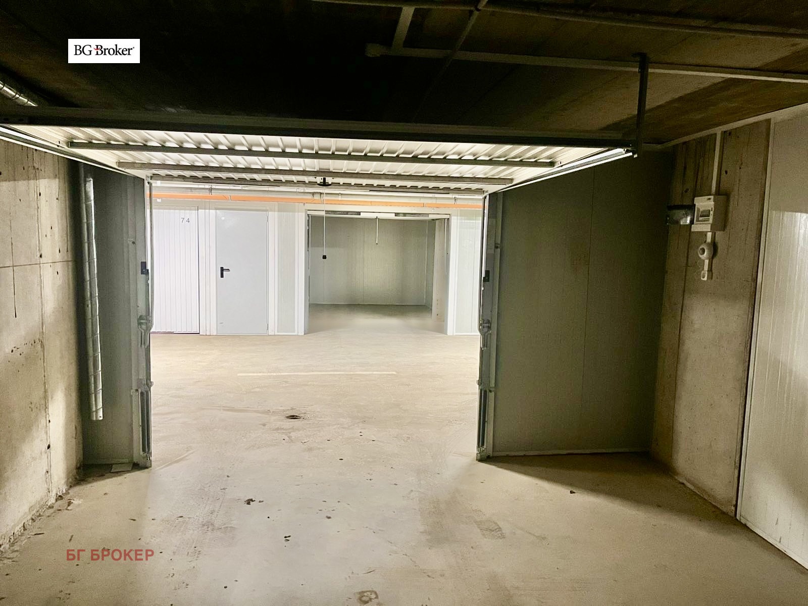 Дава под наем ГАРАЖ, ПАРКОМЯСТО, гр. София, Малинова долина, снимка 2 - Гаражи и паркоместа - 53731866